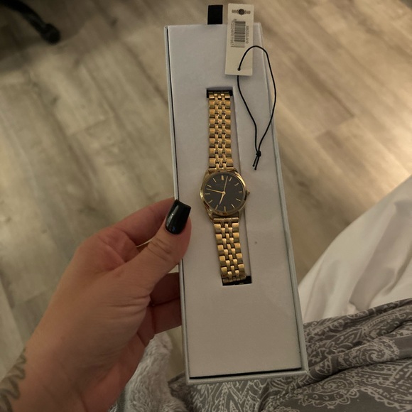 Watch rosefield - Picture 2 of 4